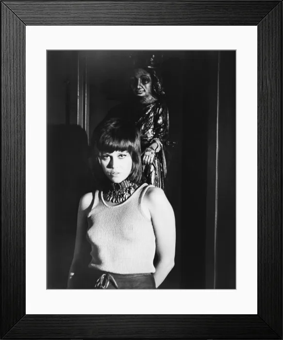 Framed Print : KLUTE, Jane Fonda, 1971