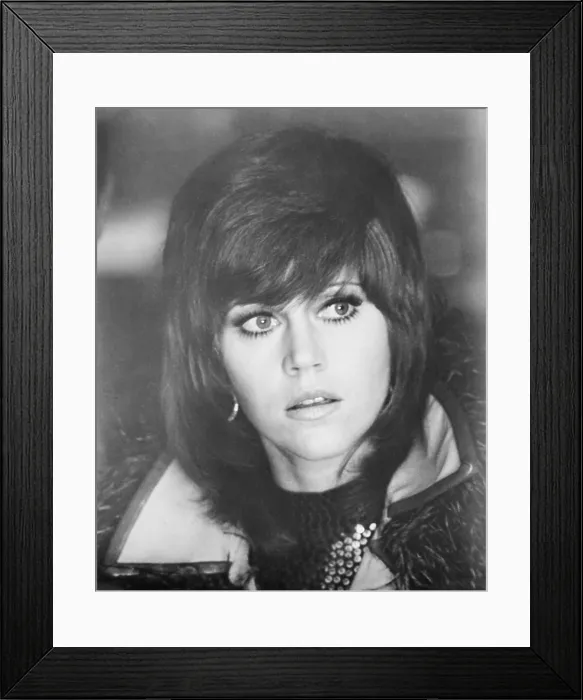 Framed Print : KLUTE, Jane Fonda, 1971 Framed Print : KLUTE, Jane Fonda, 1971