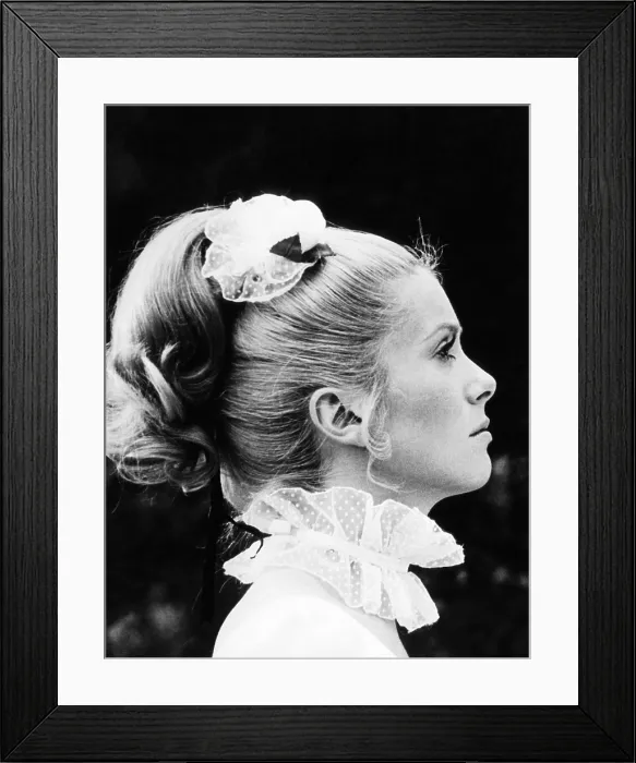 Framed Print : BENJAMIN, Catherine Deneuve, 1968 Framed Print : BENJAMIN, Catherine Deneuve, 1968
