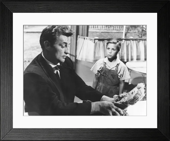 Framed Print : THE NIGHT OF THE HUNTER, from left: Robert Mitchum, Billy Chapin, 1955