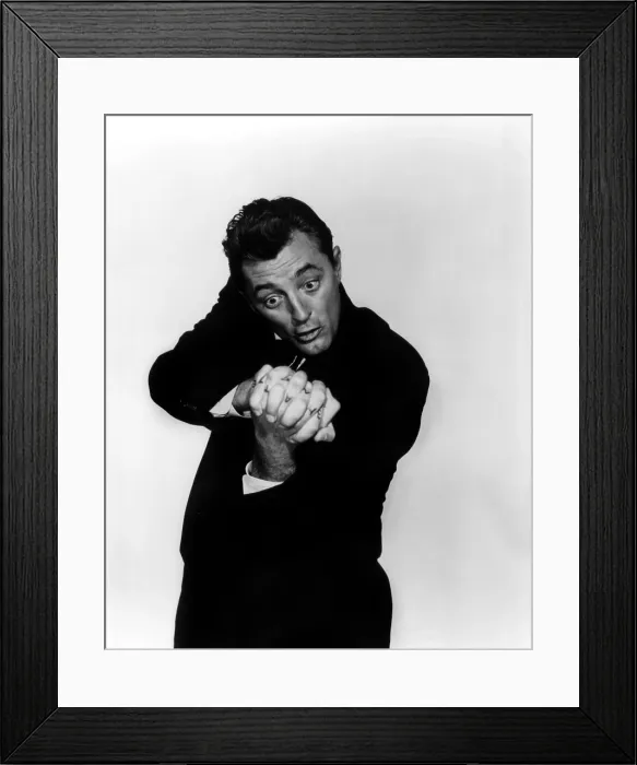Framed Print : THE NIGHT OF THE HUNTER, Robert Mitchum, 1955 Framed Print : THE NIGHT OF THE HUNTER, Robert Mitchum, 1955