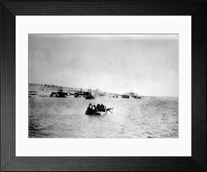 Framed Print : Iraq, Kut-El-Amara from the Tigris River, circa 1920s Framed Print : Iraq, Kut-El-Amara from the Tigris River, circa 1920s