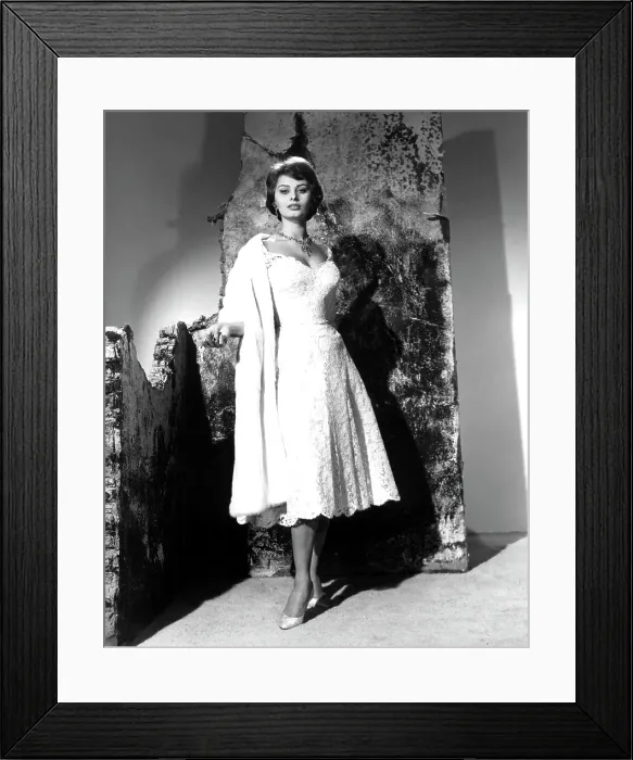 Framed Print : THE KEY, Sophia Loren, 1958 Framed Print : THE KEY, Sophia Loren, 1958