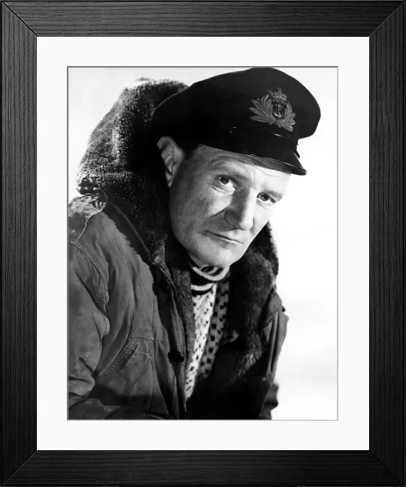 Framed Print : THE KEY, Trevor Howard, 1958 Framed Print : THE KEY, Trevor Howard, 1958
