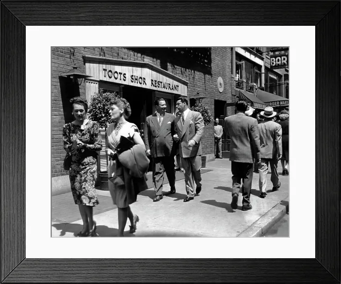 Framed Print : THE NAKED CITY, Toots Shor, Joe DiMaggio, on location in New York, 1948