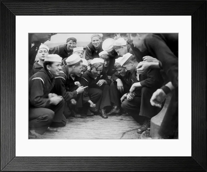 Framed Print : Sailors playing a dice game on the New York, original title: Shooting craps on New York, photograph circa 1900s-1930s