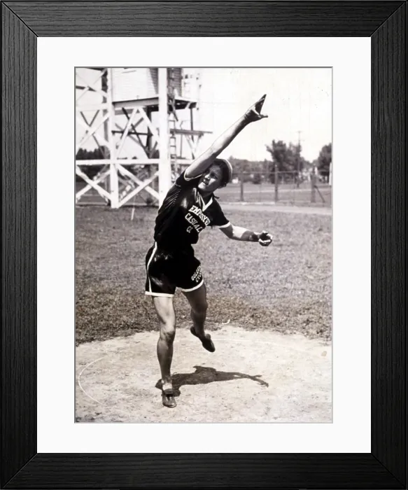 Framed Print : Babe Didrikson in 1932, Olympic javelin thrower. Courtesy: CSU Archives  /  Everett Collection