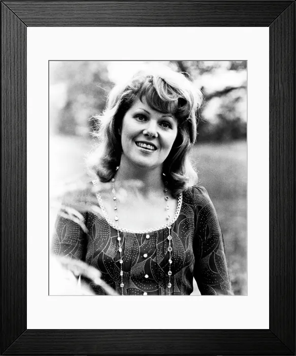 Framed Print : THE NATIONAL HEALTH, (aka THE NATIONAL HEALTH OR NURSE NORTON'S AFFAIR), Lynn Redgrave, 1973 Framed Print : THE NATIONAL HEALTH, (aka THE NATIONAL HEALTH OR NURSE NORTON'S AFFAIR), Lynn Redgrave, 1973