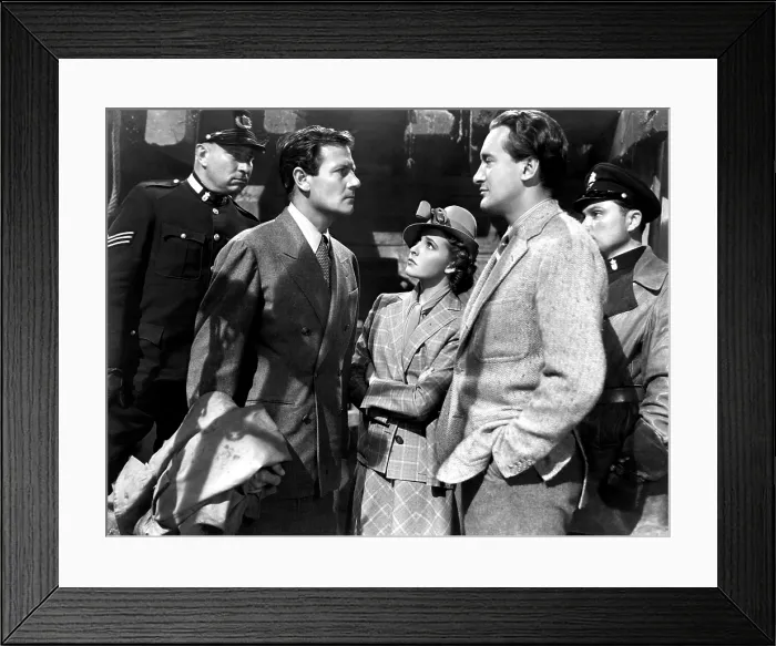 Framed Print : FOREIGN CORRESPONDENT, Joel McCrea, Laraine Day, George Sanders, 1940
