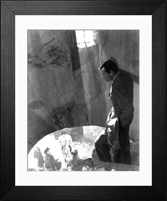Framed Print : FOREIGN CORRESPONDENT, Joel McCrea, 1940