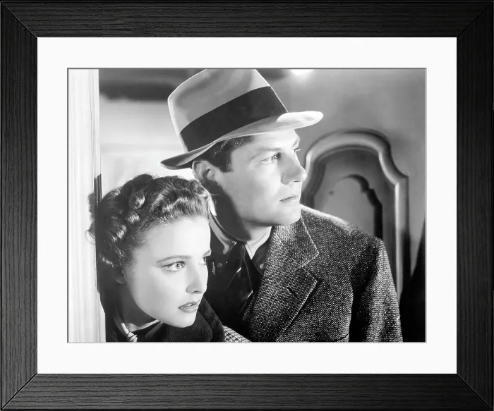 Framed Print : FOREIGN CORRESPONDENT, Laraine Day, Joel McCrea, 1940 Framed Print : FOREIGN CORRESPONDENT, Laraine Day, Joel McCrea, 1940