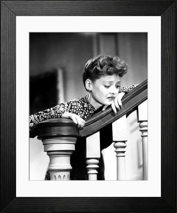Framed Print : NOW, VOYAGER, Bette Davis, 1942