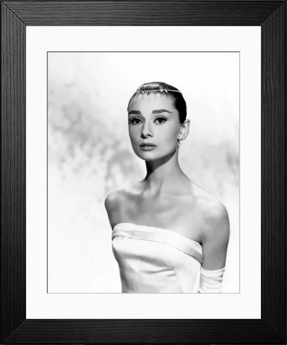Framed Print : FUNNY FACE, Audrey Hepburn, 1957 Framed Print : FUNNY FACE, Audrey Hepburn, 1957