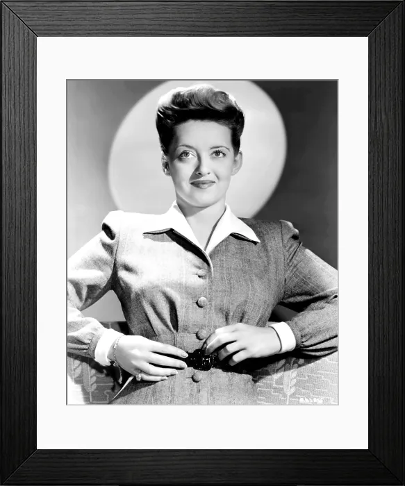 Framed Print : NOW, VOYAGER, Bette Davis, 1942