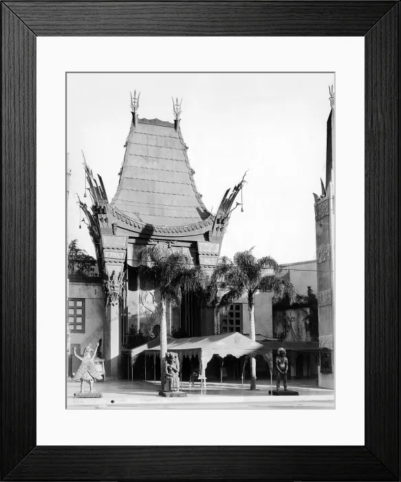 Framed Print : The exterior of Grauman's Chinese Theater, Hollywood, California, circa 1930s. Courtesy: CSU Archives / Everett Collection