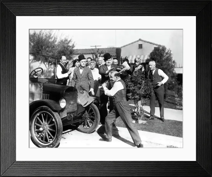 Framed Print : BIG BUSINESS, Stan Laurel, Oliver Hardy, James Finlayson, 1929 Framed Print : BIG BUSINESS, Stan Laurel, Oliver Hardy, James Finlayson, 1929