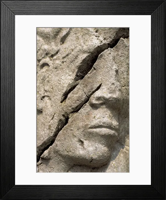 Framed Print : MEXICO. Palenque. El Palacio. Bas-relief with human face (7th c.). Maya art. Relief on rock. AISA / Everett Collection**US SALES ONLY**
