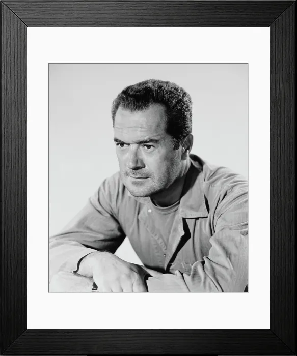 Framed Print : BEACHHEAD, Frank Lovejoy, 1954 Framed Print : BEACHHEAD, Frank Lovejoy, 1954