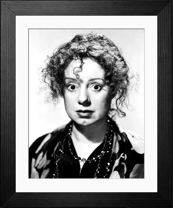 Framed Print : THE BIG CLOCK, Elsa Lanchester, 1948