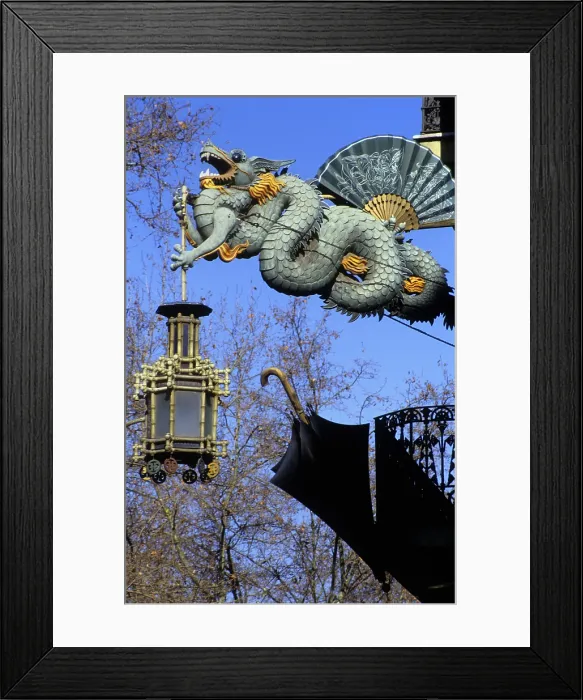 Framed Print : VILASECA I CASANOVAS, Josep (1848-1910). Bruno Quadros House or Umbrella House. 1896. SPAIN. Barcelona. Ramblas. Detail of the dragon which decorates the facade. Modernism