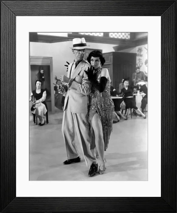 Framed Print : THE BAND WAGON, Fred Astaire, Cyd Charisse, 1953 Framed Print : THE BAND WAGON, Fred Astaire, Cyd Charisse, 1953