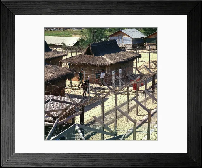 Framed Print : Vietnam War, Chu Lai, Vietnam, Prisoner of War and Detainee Operation. Specialist Curtis N Framed Print : Vietnam War, Chu Lai, Vietnam, Prisoner of War and Detainee Operation. Specialist Curtis N