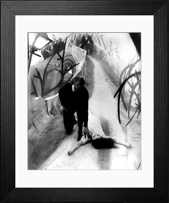Framed Print : THE CABINET OF DR. CALIGARI, (aka THE CABINET OF DOCTOR CALIGARI, aka DAS CABINET DES DR. CALIGARI), Conrad Veidt, Lil Dagover, 1920