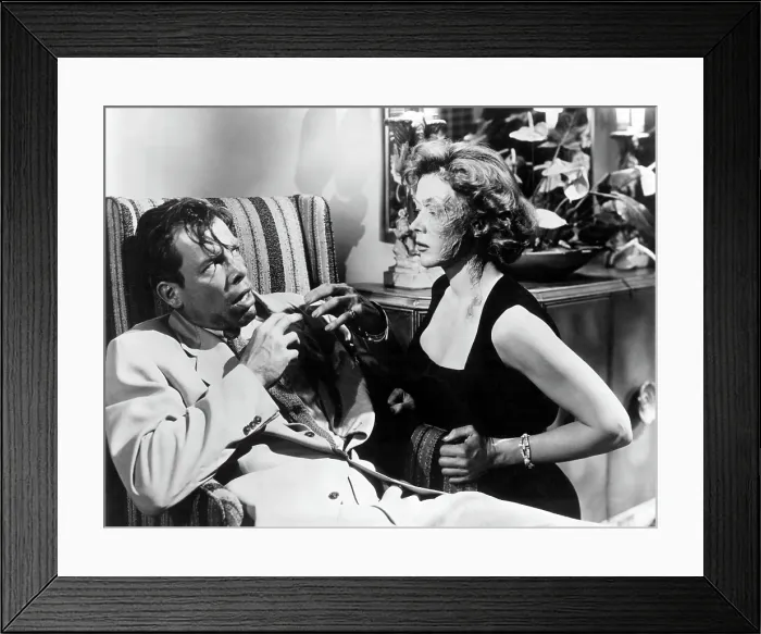 Framed Print : THE BIG HEAT, Lee Marvin, Gloria Grahame, 1953