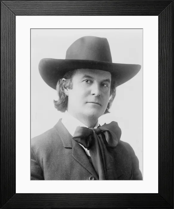 Framed Print : Elbert Hubbard (1856-1915), American writer and publisher, in 1905 portrait