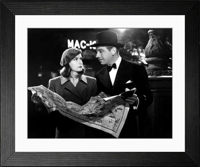 Framed Print : NINOTCHKA, Greta Garbo, Melvyn Douglas, 1939
