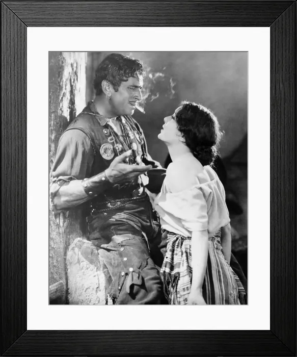 Framed Print : THE GAUCHO, from left: Douglas Fairbanks, Lupe Velez, 1927 Framed Print : THE GAUCHO, from left: Douglas Fairbanks, Lupe Velez, 1927