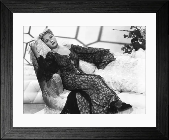 Framed Print : A GENTLEMAN AFTER DARK, Miriam Hopkins, 1942