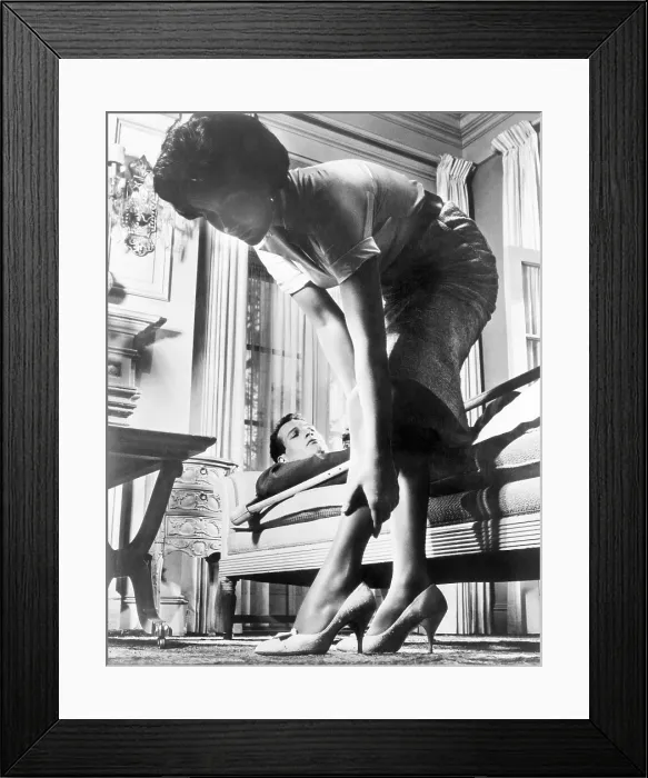 Framed Print : CAT ON A HOT TIN ROOF, from left: Paul Newman, Elizabeth Taylor, 1958 Framed Print : CAT ON A HOT TIN ROOF, from left: Paul Newman, Elizabeth Taylor, 1958