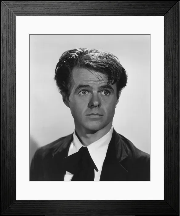 Framed Print : A GENTLEMAN AT HEART, Elisha Cook, 1942, TM & Copyright 20th Century Fox Film Corp. / courtesy Everett Collection