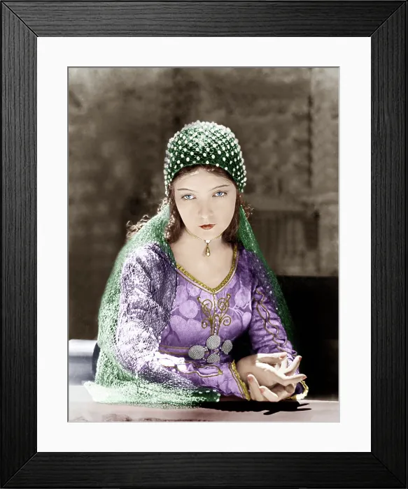 Framed Print : ROMOLA, Lillian Gish, 1924