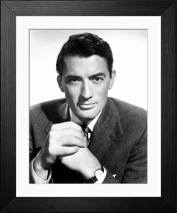 Framed Print : GENTLEMAN'S AGREEMENT, Gregory Peck, 1947, 20th Century Fox Film Corporation, TM & Copyright / courtesy Everett Collection