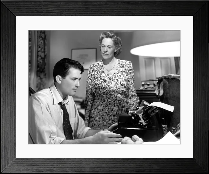 Framed Print : GENTLEMAN'S AGREEMENT, Gregory Peck, Anne Revere, 1947, writer at the typewriter