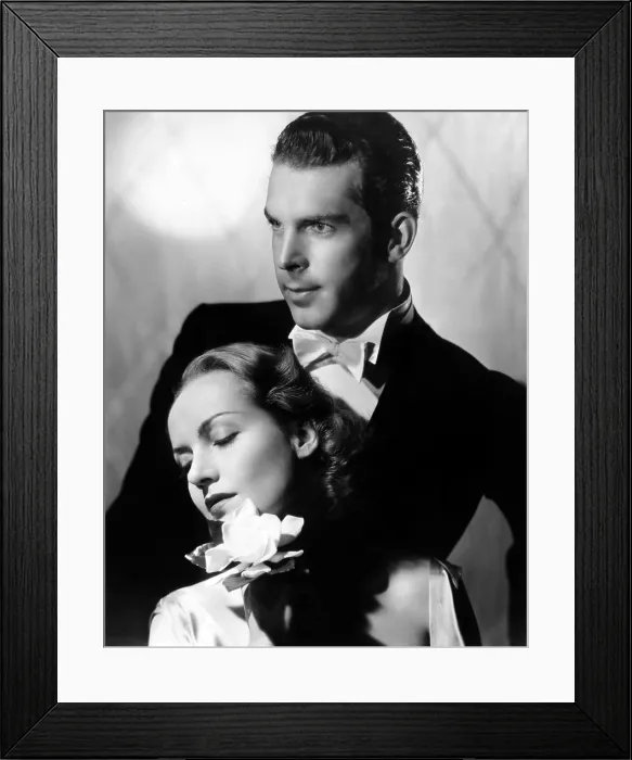 Framed Print : HANDS ACROSS THE TABLE, Fred MacMurray (top), Carole Lombard, 1935 Framed Print : HANDS ACROSS THE TABLE, Fred MacMurray (top), Carole Lombard, 1935