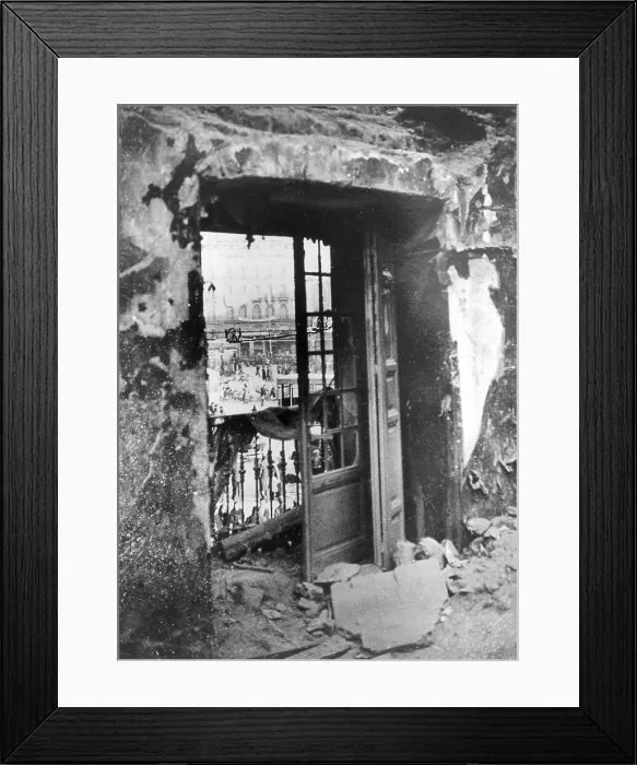 Framed Print : Spanish Civil War (1936-1939). Destroyed house after a bombardment. AISA / Everett Collection (99494)**US SALES ONLY**