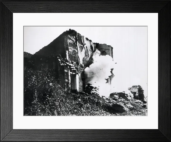 Framed Print : Spanish Civil War (1936-1939). Explosion. AISA / Everett Collection (103215)**US SALES ONLY** Framed Print : Spanish Civil War (1936-1939). Explosion. AISA / Everett Collection (103215)**US SALES ONLY**