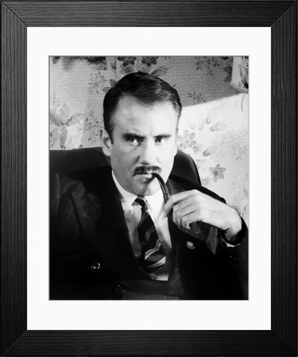 Framed Print : FROM BEYOND THE GRAVE, Ian Bannen, 1974