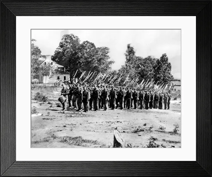 Framed Print : Civil War: Mathew B. Brady photograph of Union soldiers, c. 1860's.. Courtesy: CSU Archives / Everett Collection Framed Print : Civil War: Mathew B. Brady photograph of Union soldiers, c. 1860's.. Courtesy: CSU Archives / Everett Collection