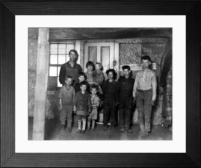 Framed Print : Coal mining family, circa. 1920s. CSU Archives / Everett Collection Framed Print : Coal mining family, circa. 1920s. CSU Archives / Everett Collection