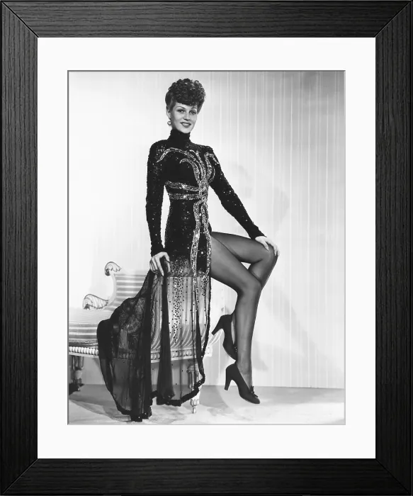 Framed Print : MY GAL SAL, Rita Hayworth, 1942. TM & copyright 20th Century Fox Film Corp. All rights reserved / courtesy Everett Collection