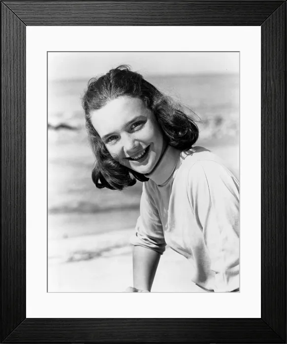 Framed Print : FLIPPER'S NEW ADVENTURE, (aka FLIPPER AND THE PIRATES), Pamela Franklin, 1964 Framed Print : FLIPPER'S NEW ADVENTURE, (aka FLIPPER AND THE PIRATES), Pamela Franklin, 1964