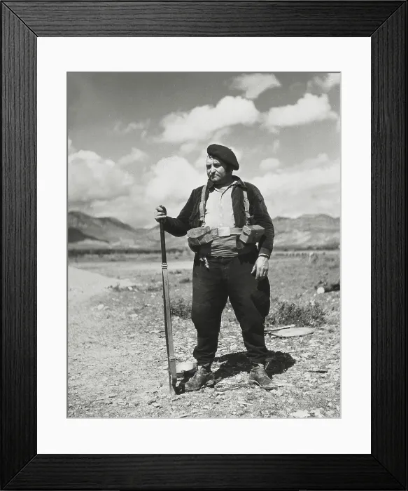 Framed Print : HORNA, Kati (1912); VILLA, Pancho (20th century). Militiaman Pancho Villa in Banastas-Carrascal, front of Aragn, in 1937. SPAIN. Salamanca. Archivo Histrico Nacional Framed Print : HORNA, Kati (1912); VILLA, Pancho (20th century). Militiaman Pancho Villa in Banastas-Carrascal, front of Aragn, in 1937. SPAIN. Salamanca. Archivo Histrico Nacional