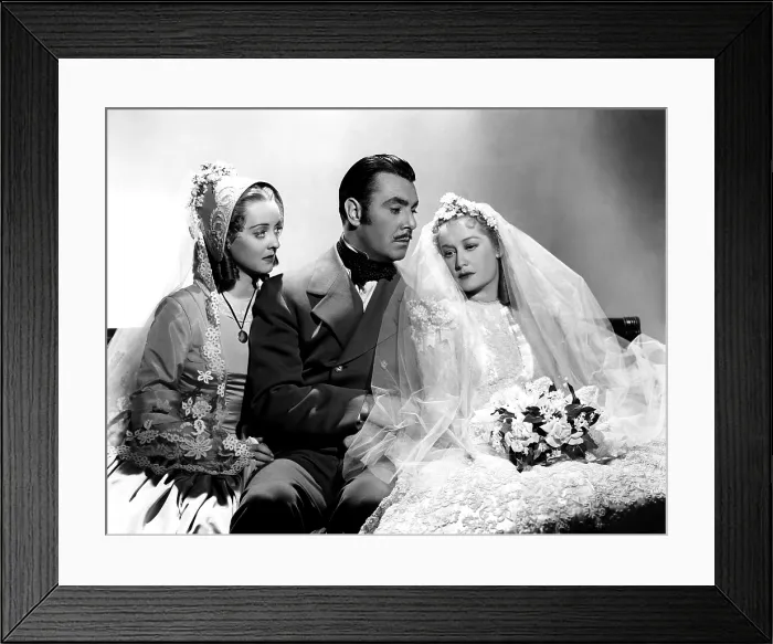 Framed Print : THE OLD MAID, Bette Davis, George Brent, Miriam Hopkins, 1939