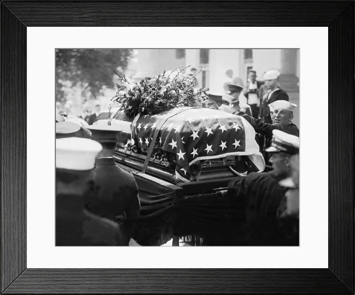 Framed Print : President Warren Harding's (1865-1923) flag draped coffin at his funeral in 1923