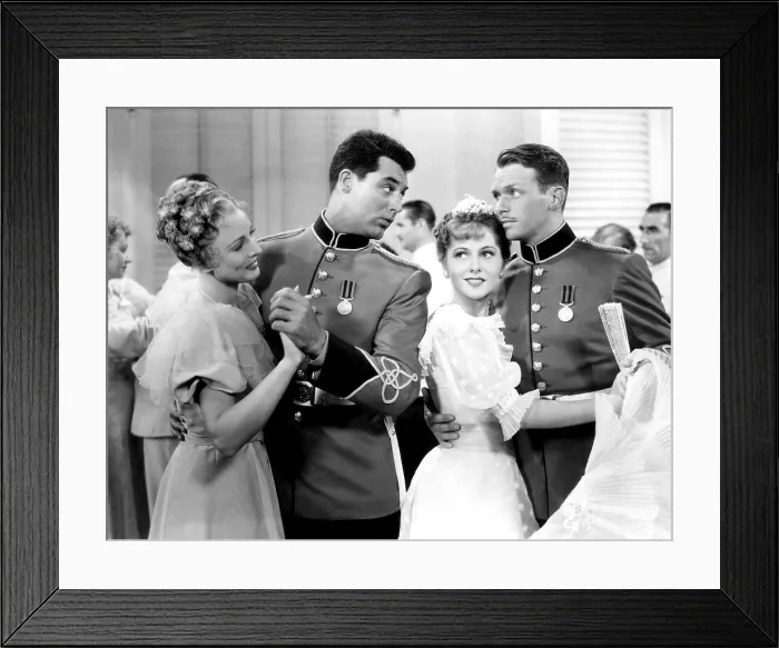 Framed Print : GUNGA DIN, Cary Grant, Joan Fontaine, Douglas Fairbanks Jr. 1939 Framed Print : GUNGA DIN, Cary Grant, Joan Fontaine, Douglas Fairbanks Jr. 1939