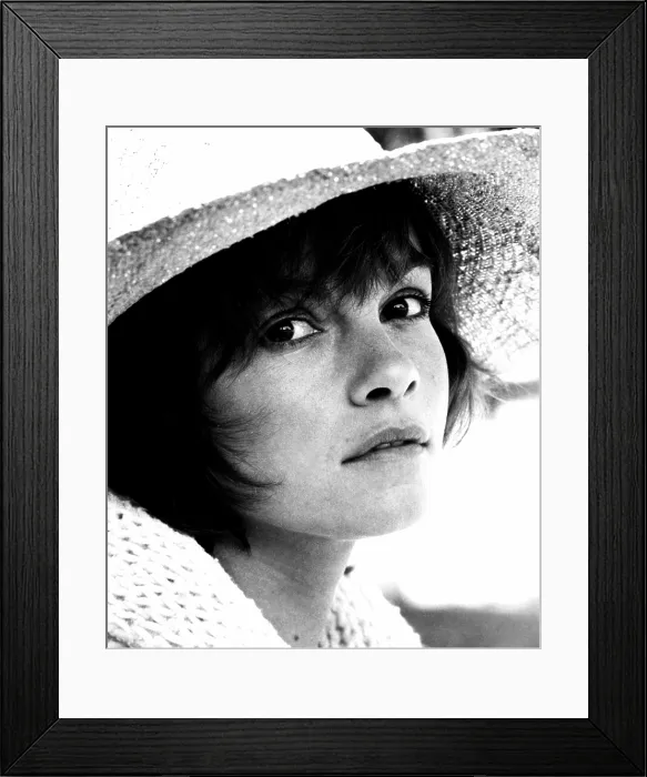 Framed Print : OBSESSION, Genevieve Bujold, 1976 Framed Print : OBSESSION, Genevieve Bujold, 1976
